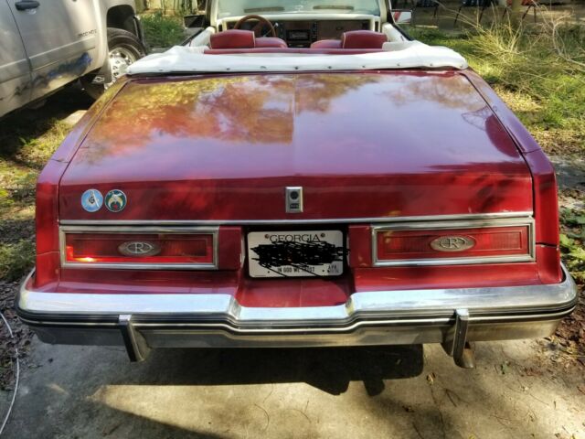 1982 Buick Riviera Convertible - photo 8