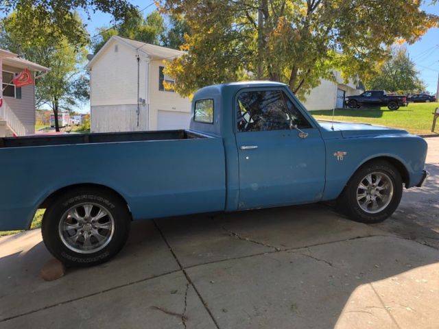 First $6000 takes it! Motivated to sell. Clear titled 1967 Chevy C10 Truck 1967 Chevrolet C-10