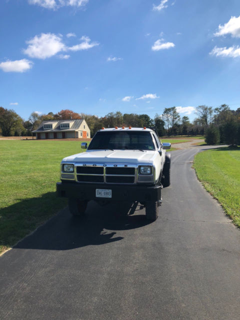 1993 Dodge W350 LE - photo 3