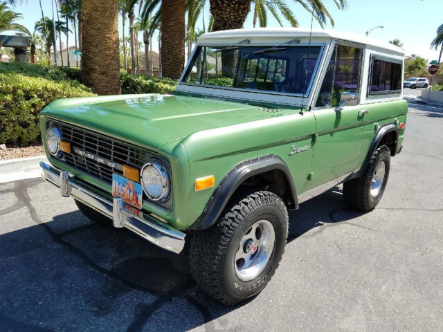 FIRST GENERATIONS BRONCO 2 ll OVER 25+ PHOTO'S UPLOADED AND A VIDEO 1976 Ford Bronco II 4x4 Ultra Rare Classic Vintage Barn Find