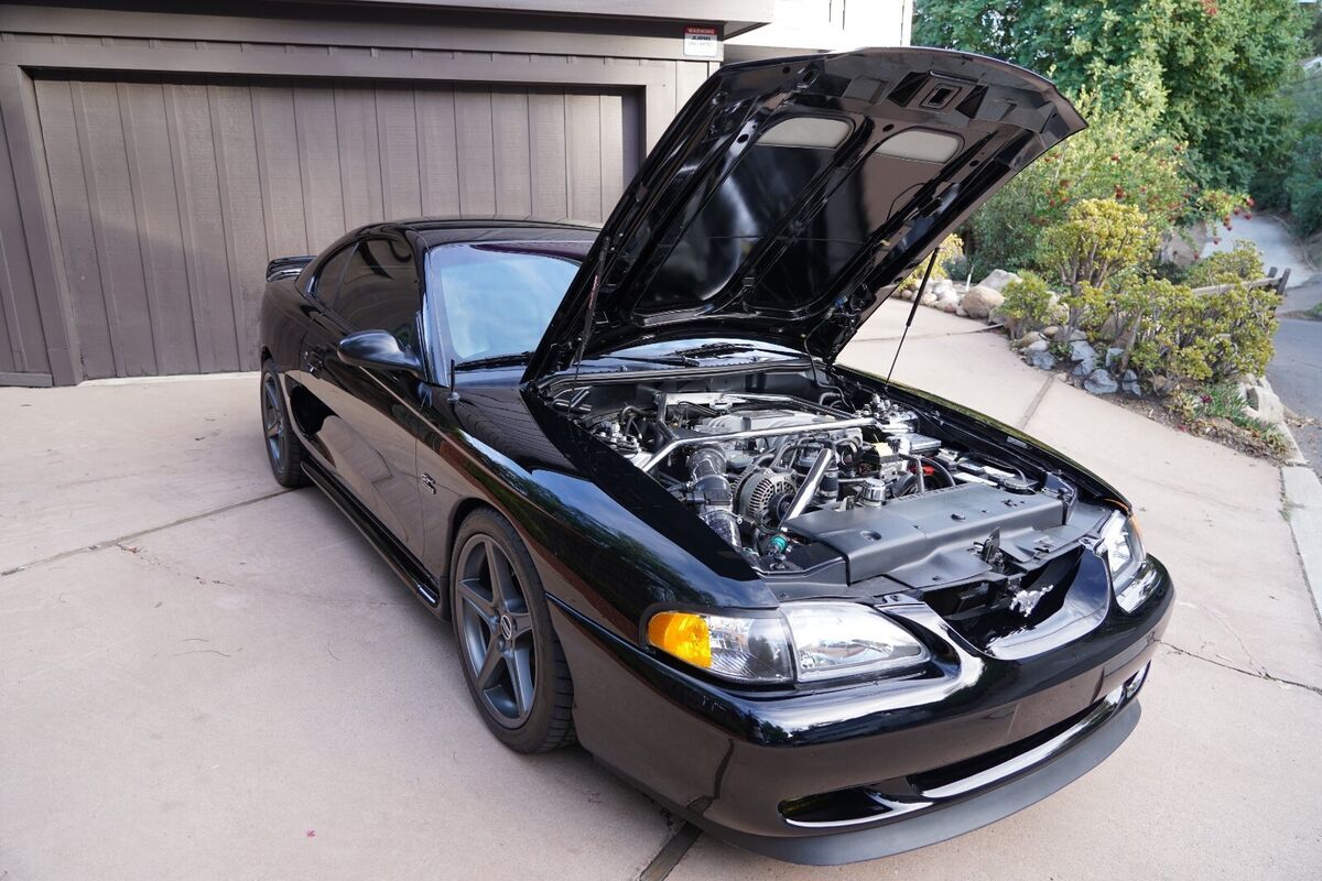1994 Ford Mustang GT - photo 11