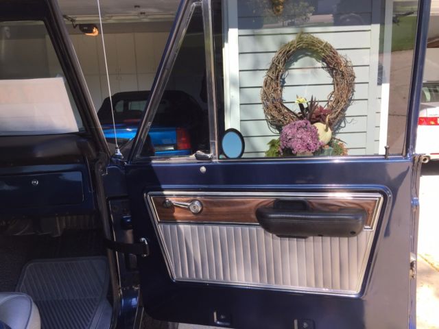 1966 Ford Bronco truck - photo 12