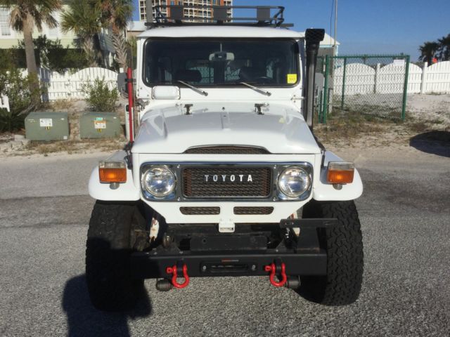 1979 Toyota Land Cruiser FJ 40 - photo 2