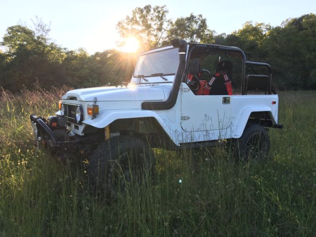 FJ40 1979 Toyota Land Cruiser - frame off restoration with full aluminum body 1979 Toyota Land Cruiser FJ40