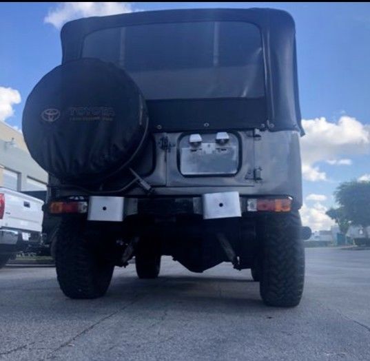 1983 Toyota Land Cruiser off road - photo 4