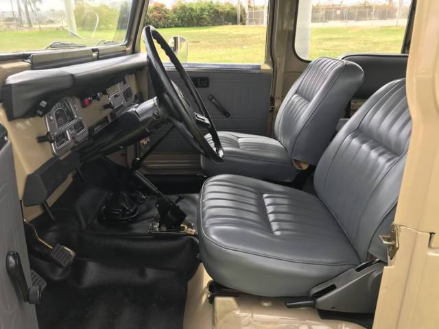 1982 Toyota Land Cruiser FJ40 4X4 - photo 11
