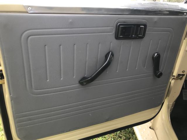 1982 Toyota Land Cruiser FJ40 4X4 - photo 13