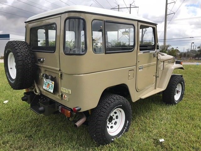 1982 Toyota Land Cruiser FJ40 4X4 - photo 4