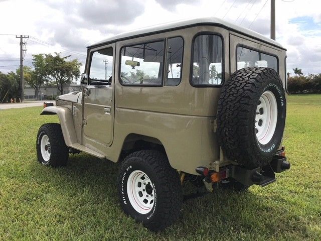 1982 Toyota Land Cruiser FJ40 4X4 - photo 5
