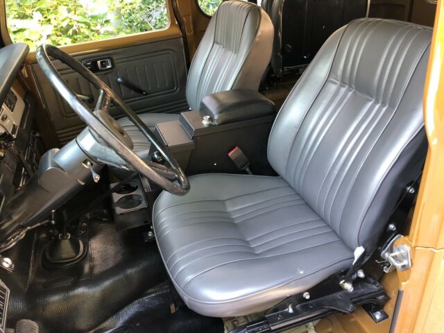 1975 Toyota Land Cruiser FJ40 - photo 13