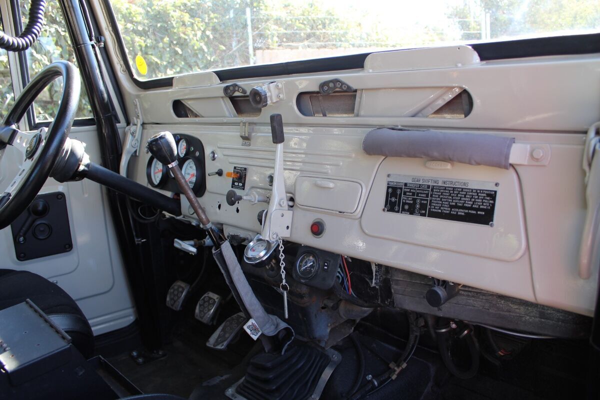1965 Toyota Land Cruiser - photo 9
