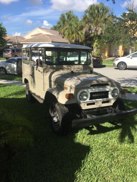 1974 Toyota Land Cruiser FJ40 - photo 6