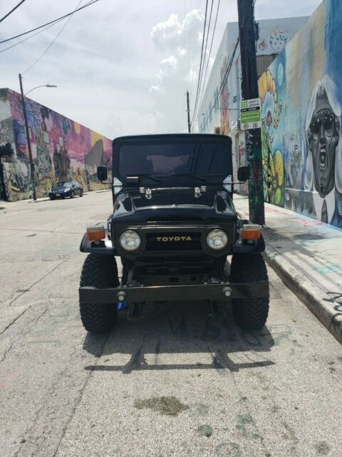 1977 Toyota Land Cruiser FJ40 - photo 8