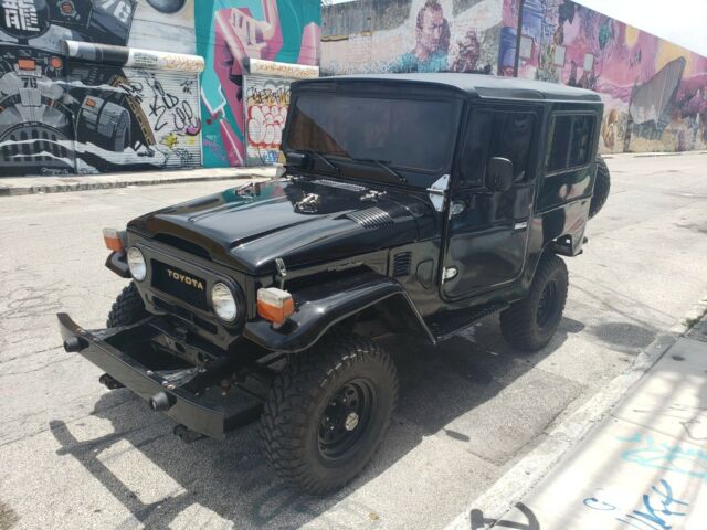 1977 Toyota Land Cruiser FJ40 - photo 9