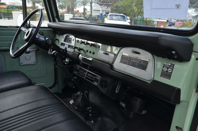1973 Toyota Land Cruiser FJ40 1973 LANDCRUISER TOYOTA 3 SPEED - photo 9