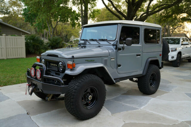 1976 Toyota Land Cruiser FJ40 - photo 10