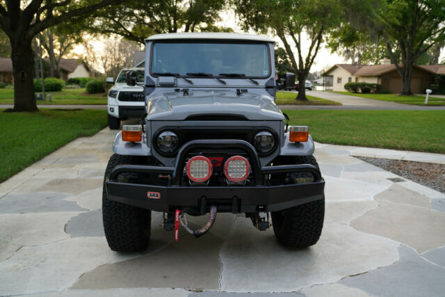 1976 Toyota Land Cruiser FJ40 - photo 2