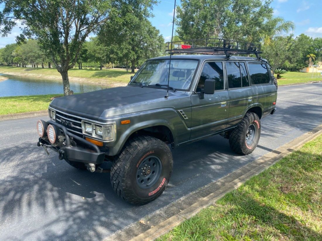 1990 Toyota Land Cruiser FJ62 GX - photo 3