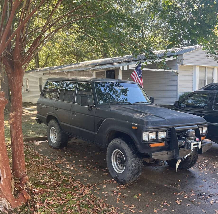 1990 Toyota Land Cruiser FJ62 GX - photo 2