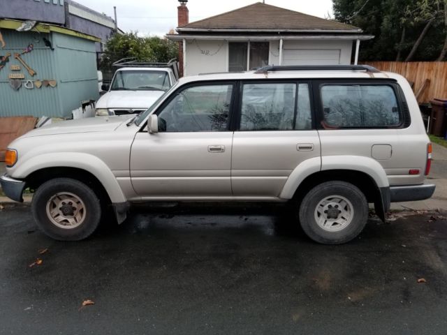1991 Toyota Land Cruiser Base Sport Utility 4-Door - photo 3