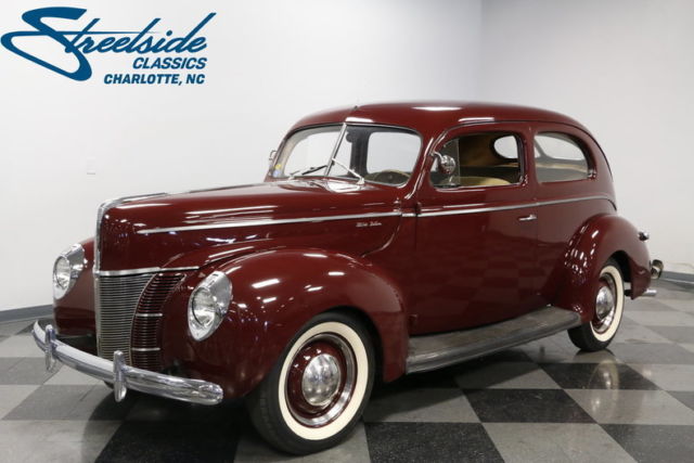 FLATHEAD V8, 3SPD TRANS, CLEAN IN/OUT, RUNS/DRIVES GR8, NICE PARADE/WEDDING CAR! 1940 Ford Deluxe Sedan