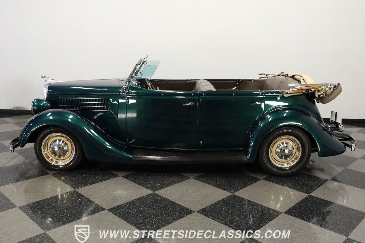 1935 Ford Model 48 Phaeton - photo 3