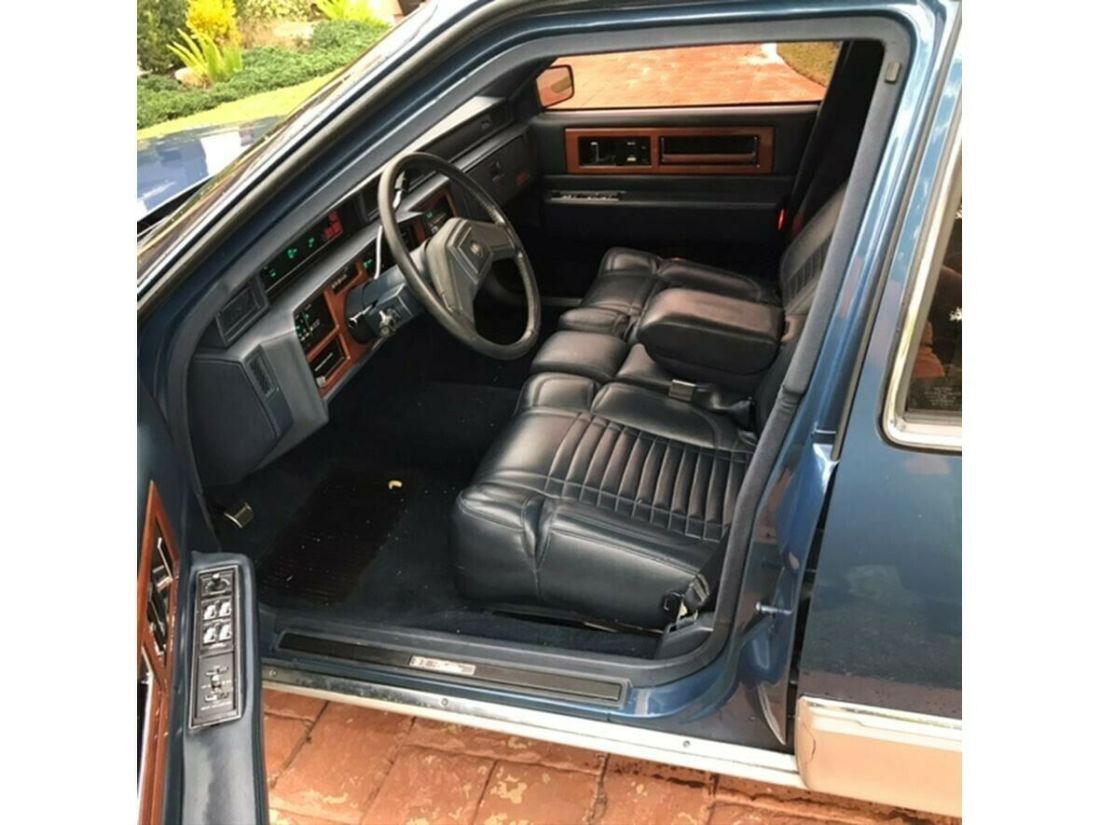 1989 Cadillac Fleetwood SIXTY SPECIAL - photo 10