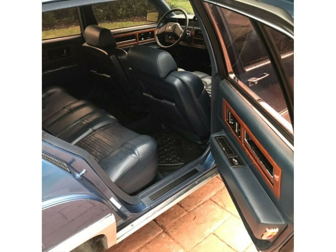 1989 Cadillac Fleetwood SIXTY SPECIAL - photo 12