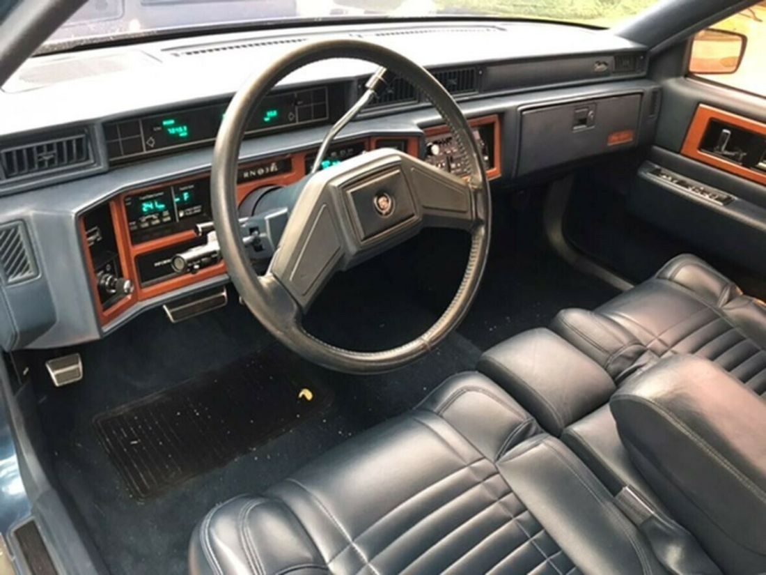 1989 Cadillac Fleetwood SIXTY SPECIAL - photo 9