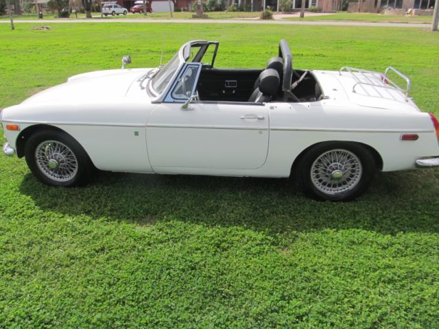 1970 MG MGB Convertible - photo 8