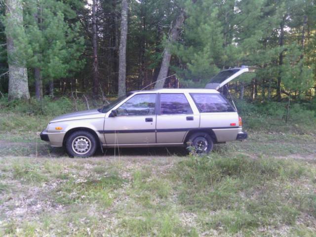 FLORIDA 1989 Dodge Plymouth Colt WAGON not Vista DRIVE IT ANYWHERE no rust 1989 Plymouth Colt DL 4-door hatchback wagon Wagon