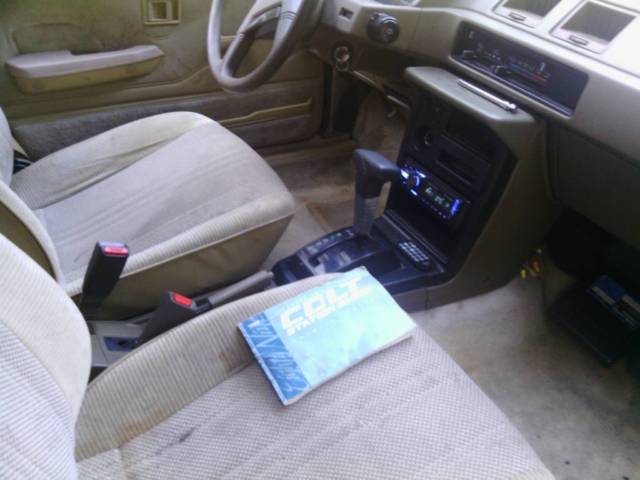 1989 Plymouth Colt DL 4-door hatchback wagon Wagon - photo 9
