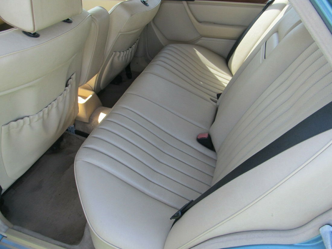 1992 Mercedes-Benz E-Class - photo 12