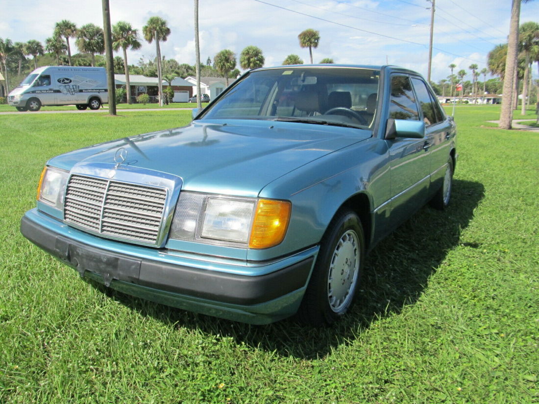 1992 Mercedes-Benz E-Class - photo 2