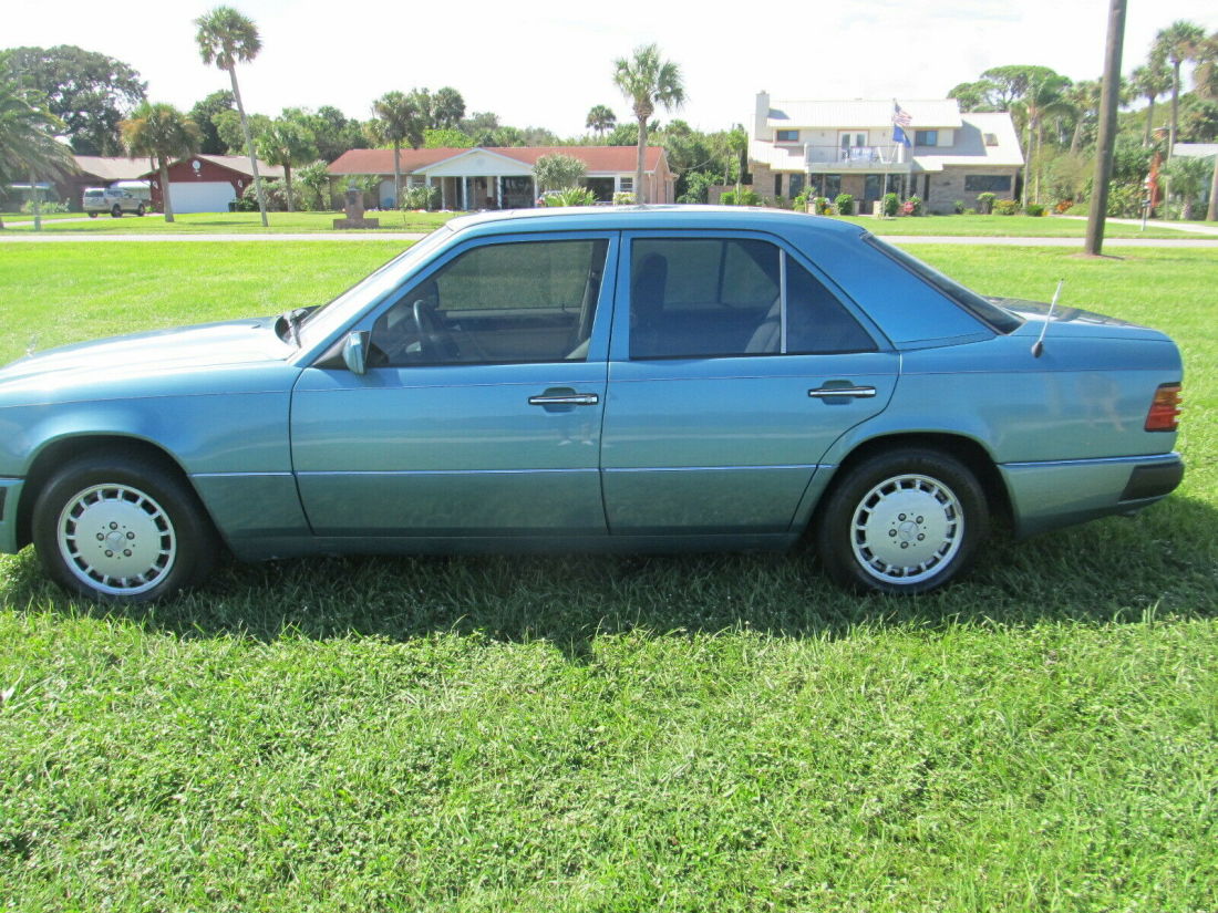 1992 Mercedes-Benz E-Class - photo 7