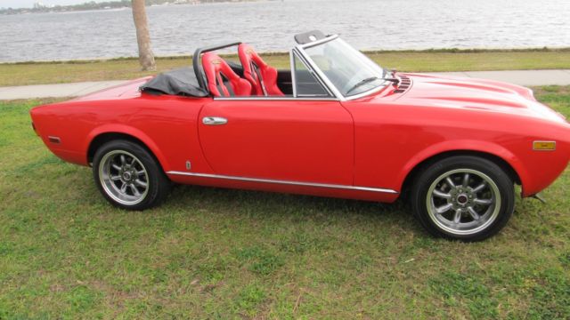 1980 Fiat 124 Spider - photo 5