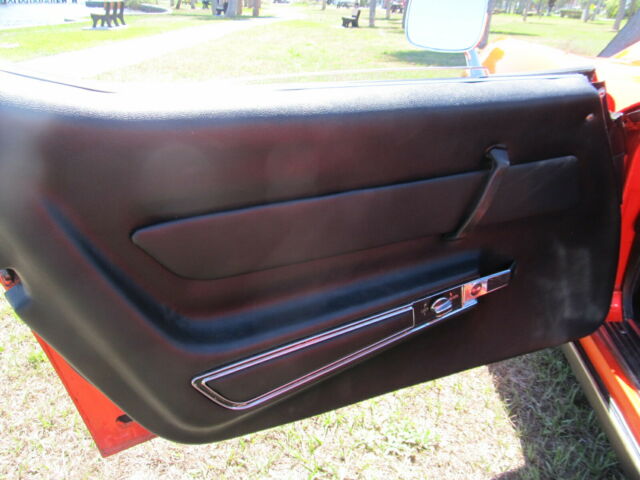 1969 Chevrolet Corvette Convertible - photo 11