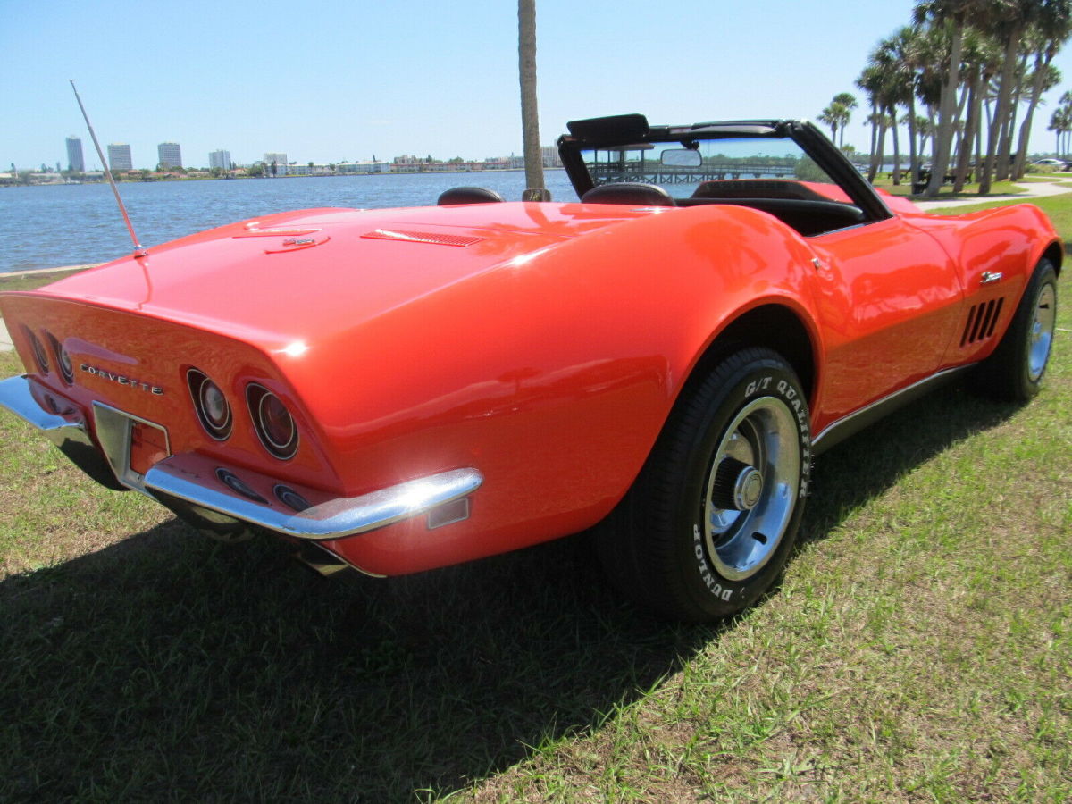 1969 Chevrolet Corvette Convertible - photo 7