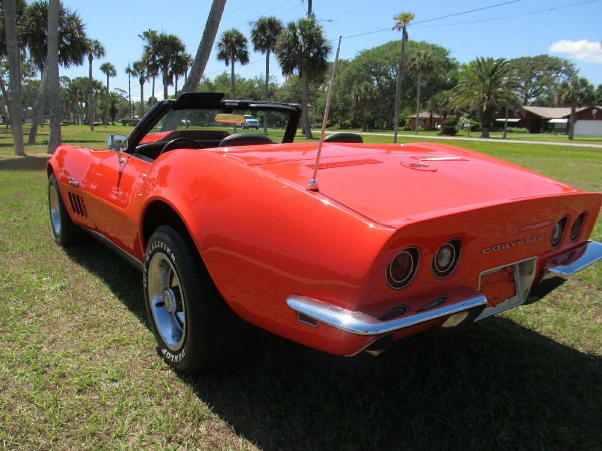 1969 Chevrolet Corvette Convertible - photo 9