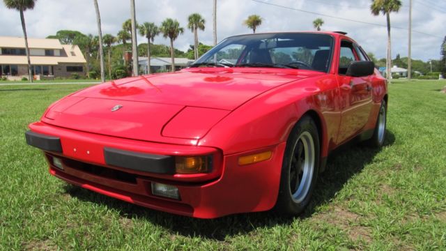 Florida! 5 Speed! Unreal Condition! New Clutch! Great Investment. 1986 Porsche 944