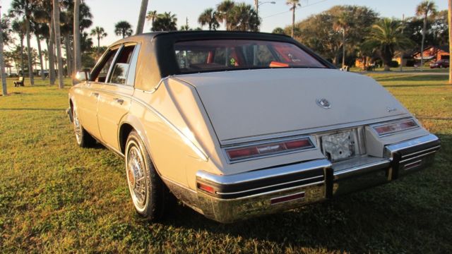 1984 Cadillac Seville - photo 8
