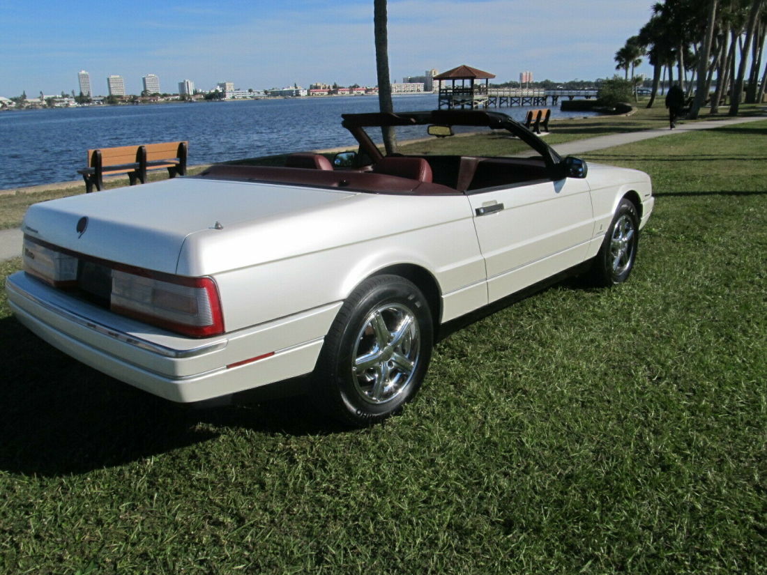 1993 Cadillac Allante - photo 8