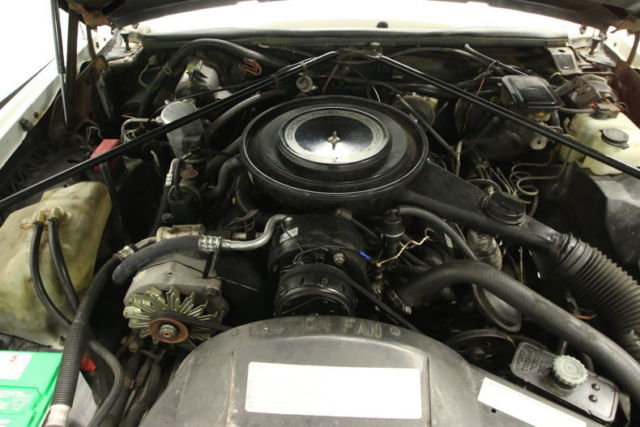 1984 Cadillac Eldorado Base Coupe 2-Door - photo 3