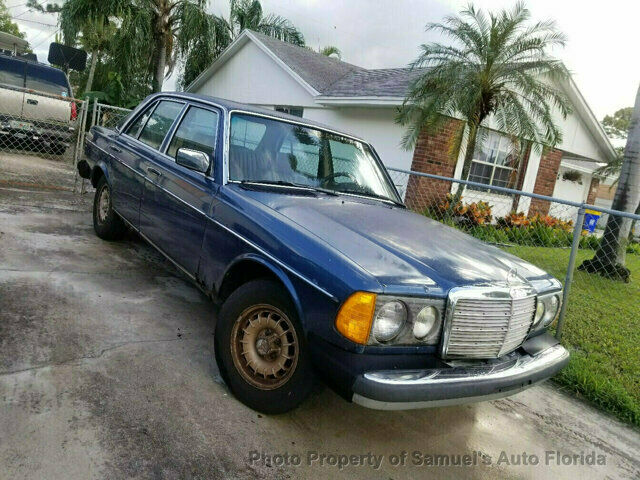 Florida diesel fully serviced runs excellent needs paint 300d 300sd turbo tdi 1985 Mercedes-Benz 300-Series TD