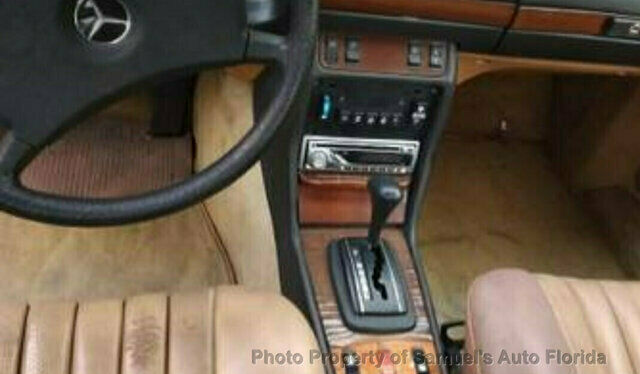 1985 Mercedes-Benz 300-Series TD - photo 8