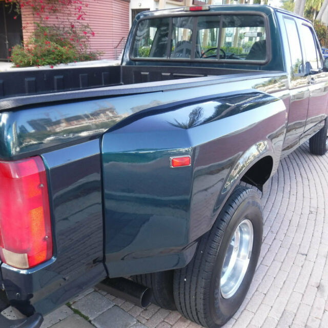 1994 Ford F-350 Supercab 155" WB DRW - photo 5