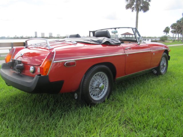 1976 MG MGB Convertible - photo 5
