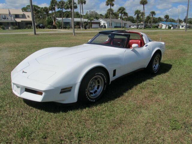 Florida! Restored! Great Color Combo! Unreal Condition! 1981 Chevrolet Corvette Coupe