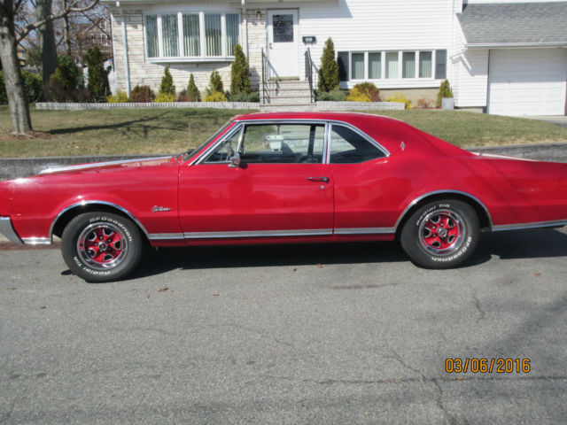 1967 Oldsmobile Cutlass - photo 2