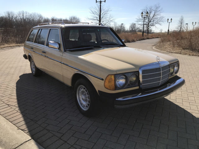 1983 Mercedes-Benz 300-Series 300TD - photo 8